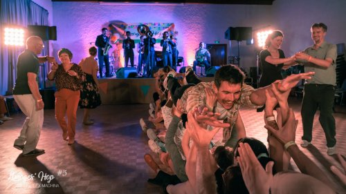 Limoges'Hop #5 - soirée d'ouverture du vendredi

Partage libre à des fins non promotionnelles ou commerciales, en créditant l'auteur (@lightexmachina).

© Alexandre - LIGHT EX MACHINA 2023, tous droits réservés.